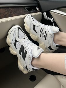 New Balance 9060 White Black
