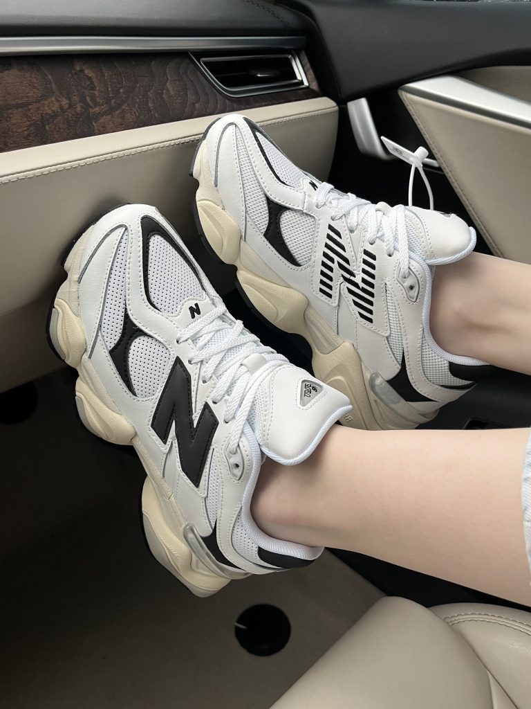 New Balance 9060 White Black
