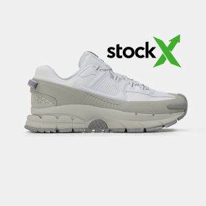 Nike Vomero Roam White Beige