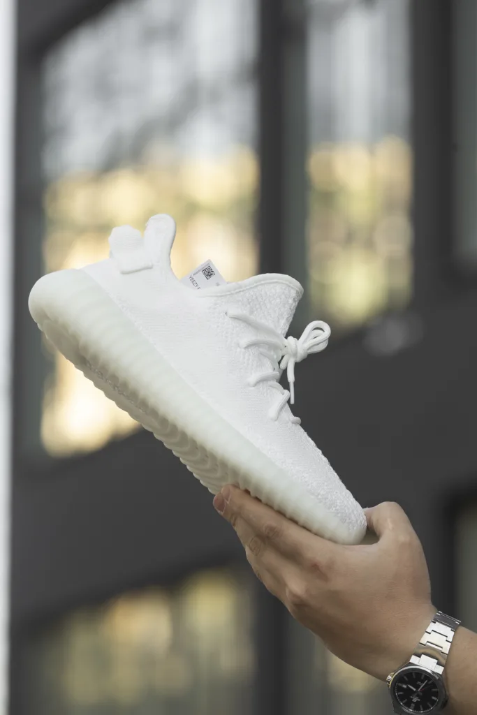 Adidas Yeezy Boost 350 Triple White