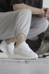 Adidas Retropy E5 White