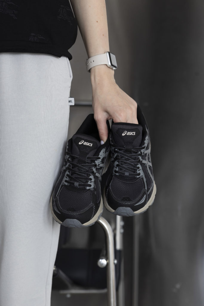 Asics GEL-VENTURE 6 Black Khaki