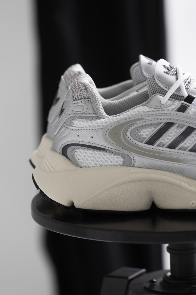 Adidas Ozmillen White Beige