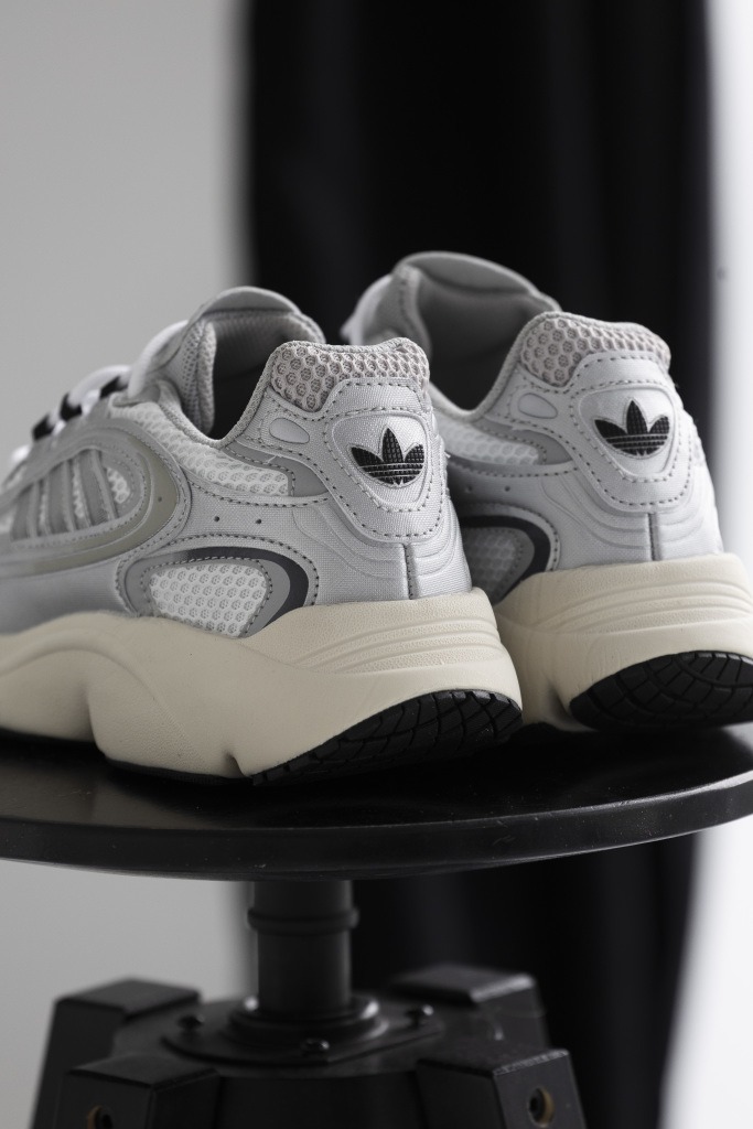 Adidas Ozmillen White Beige