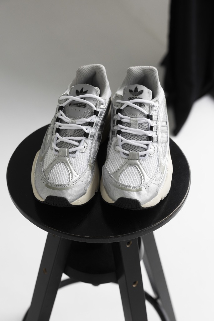 Adidas Ozmillen White Beige