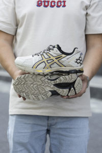 Asics Gel-Kahana Beige Gold Black
