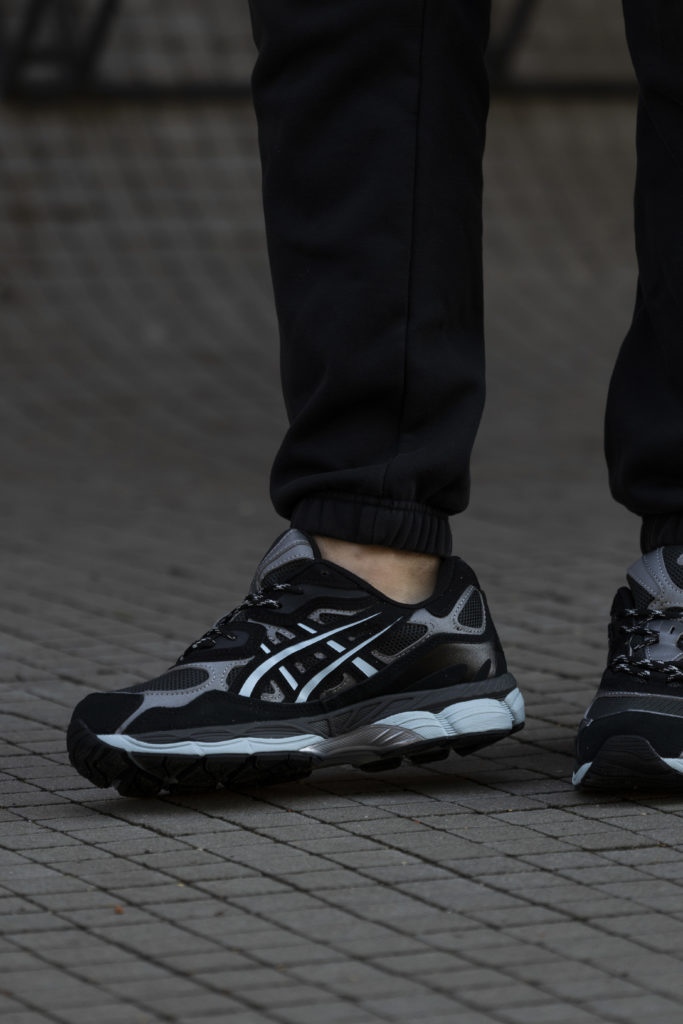 Asics Gel-NYC Black Blue
