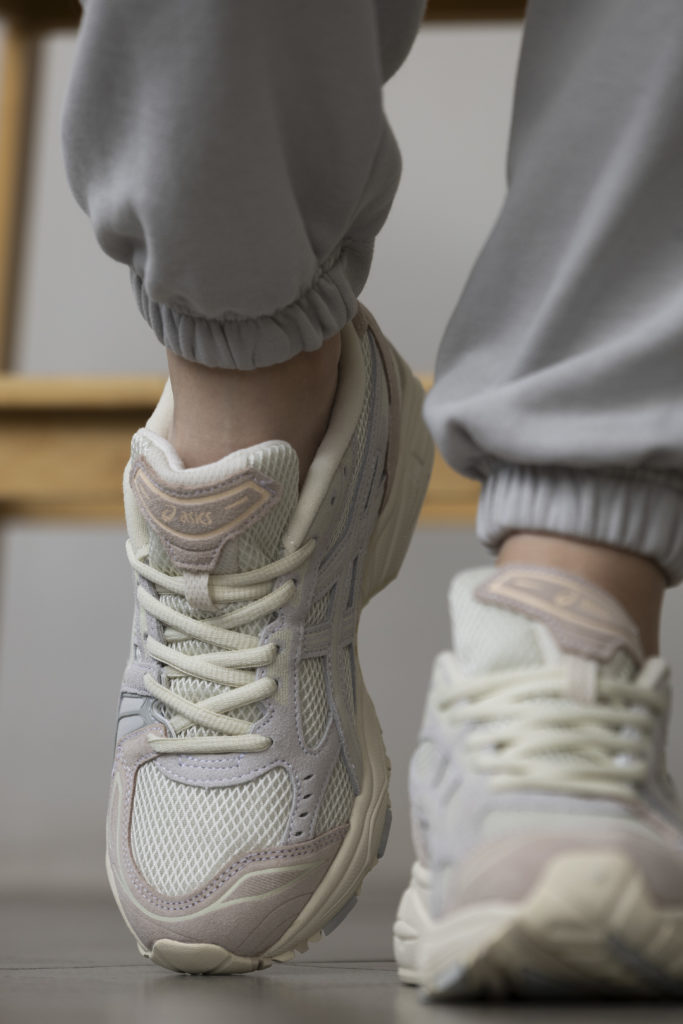 Asics Gel-Kayano 14 Pink