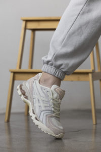 Asics Gel-Kayano 14 Pink