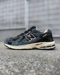 New Balance 1906D Protection Pack Black
