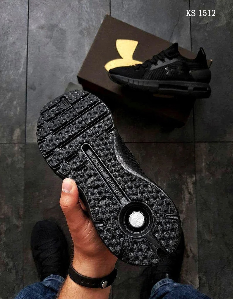 Under Armour Hovr (чорні)