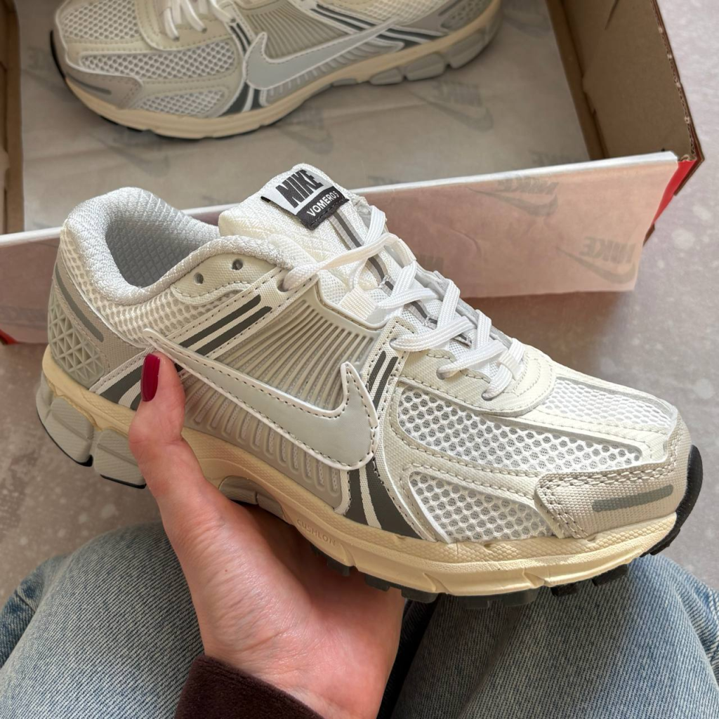 Nike Air Zoom Vomero 5 Platinum Tint