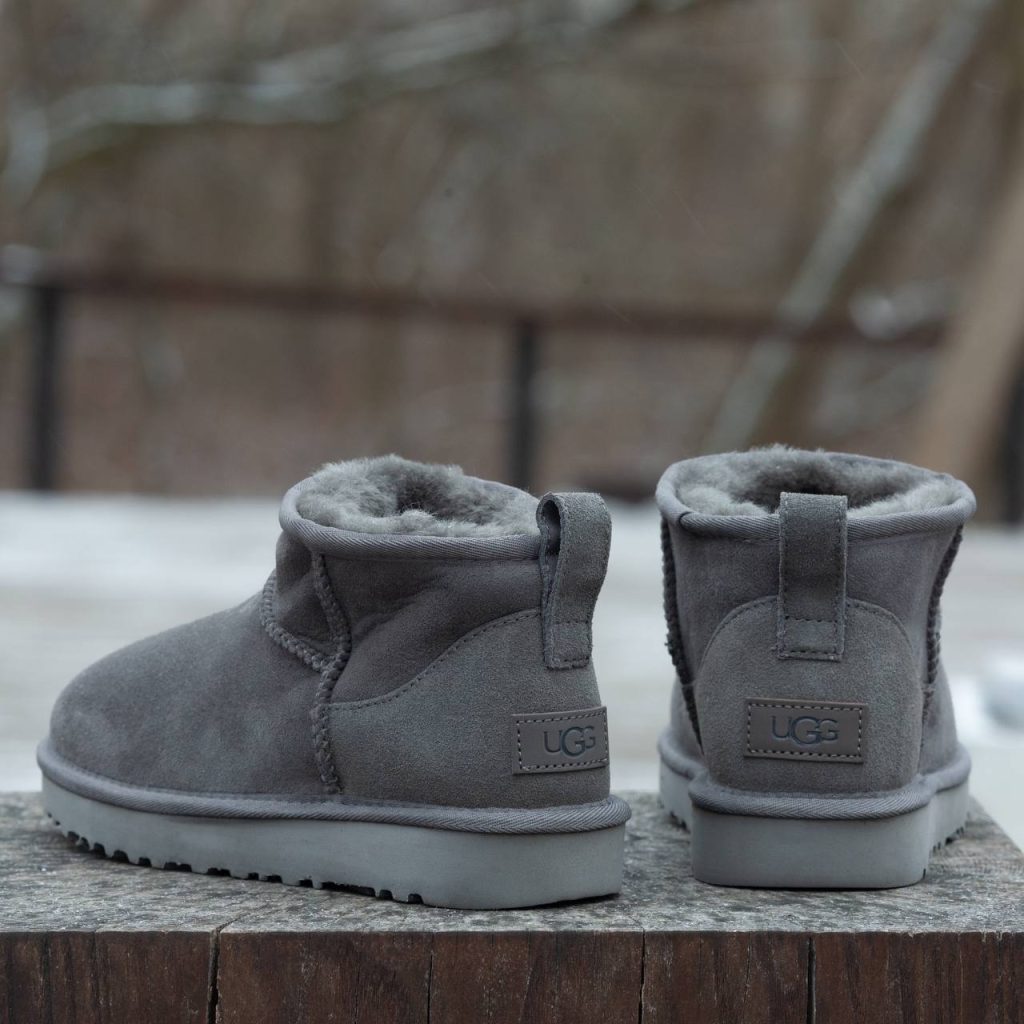 UGG Ultra Mini Grey