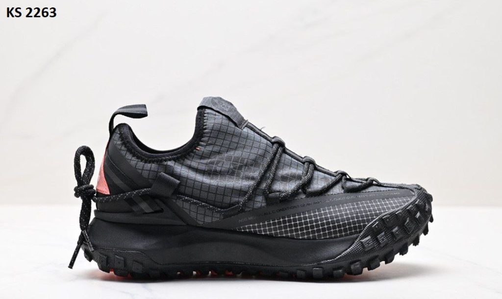 Кросівки Nike ACG Mountain Fly Dark Gray (чорно/сірі)
