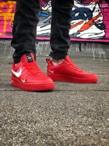 Nike Air Force 1 LV8 (червоно/білі)