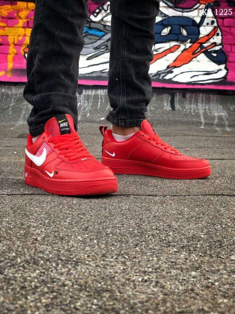 Nike Air Force 1 LV8 (червоно/білі)