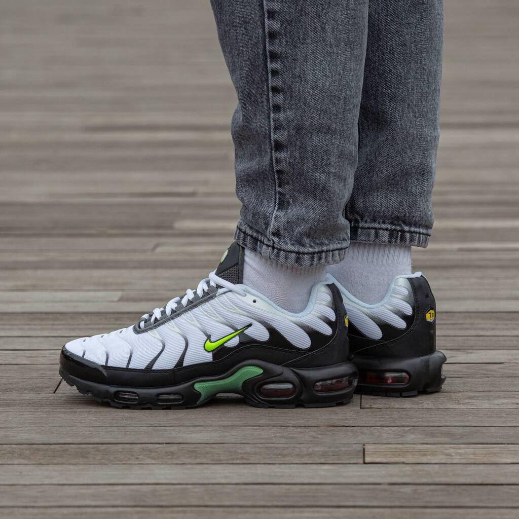 Nike Air Max Tn White Black Green
