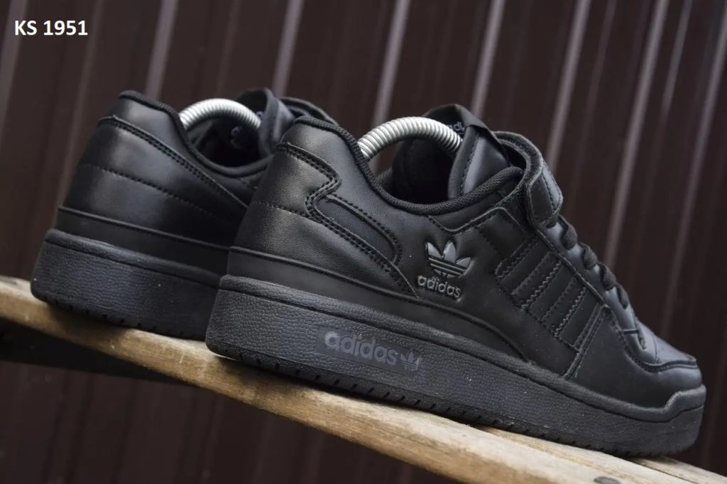 Adidas Forum (чорні)