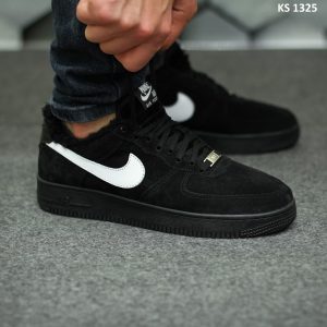 Кросівки Nike Air Force 1 07 Mid LV8 Black and White (чорно/білі) ЗИМА