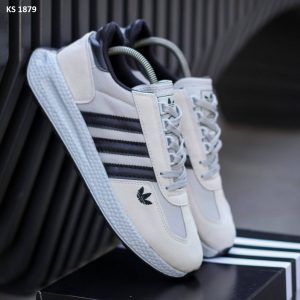 Adidas (бежеві)
