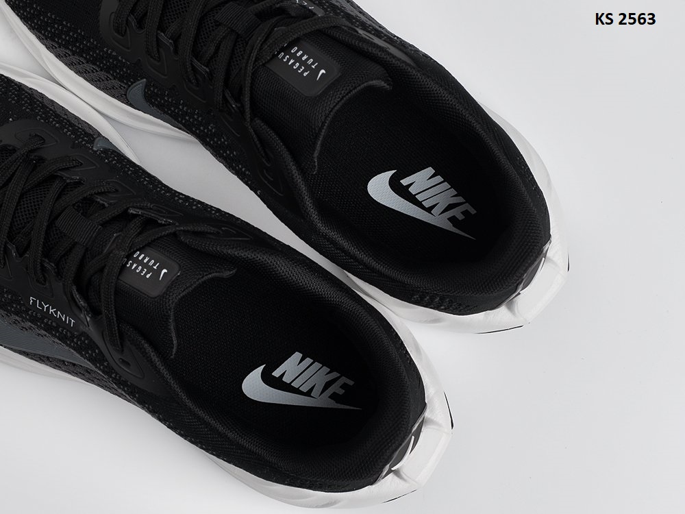 Кросівки Nike Pegasus Plus Black White (чорно/білі)