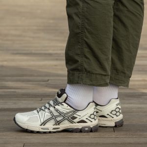 Asics Gel-Kahana 8 White Milk