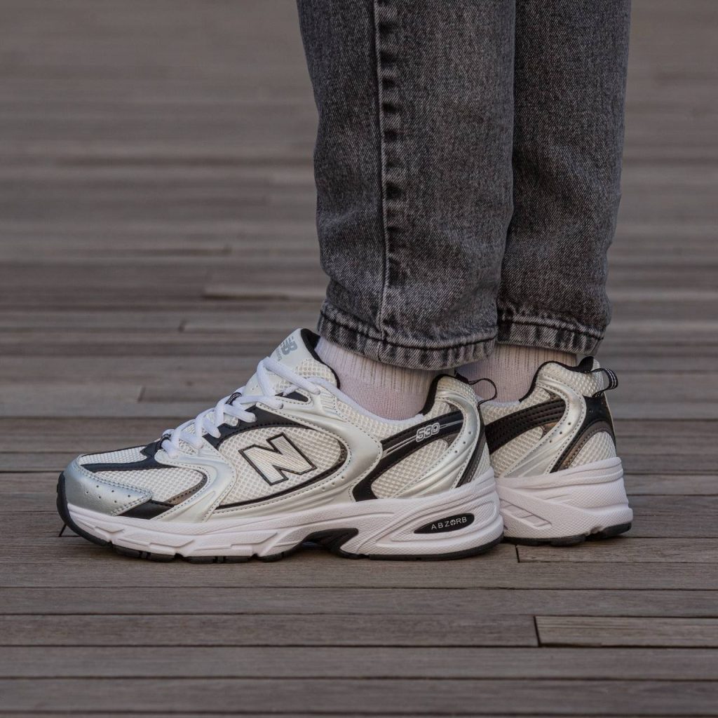 New Balance 530 White Black Silver