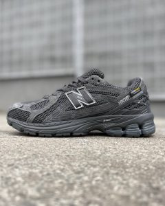 New Balance 1906R Grey
