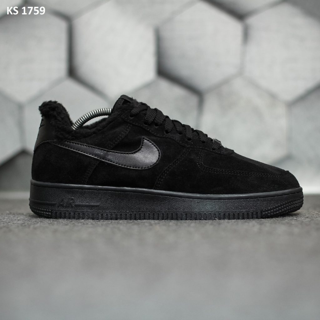 Nike Air Force 1 07 (чорні) ЗИМА