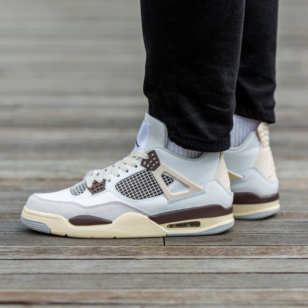 Air Jordan Retro 4 Ma Maniere Beige Brown