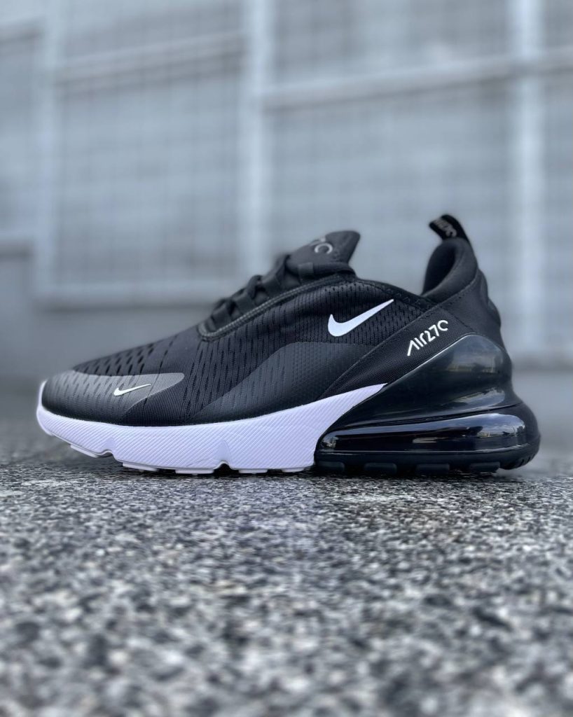Nike Air Max 270 Black&White