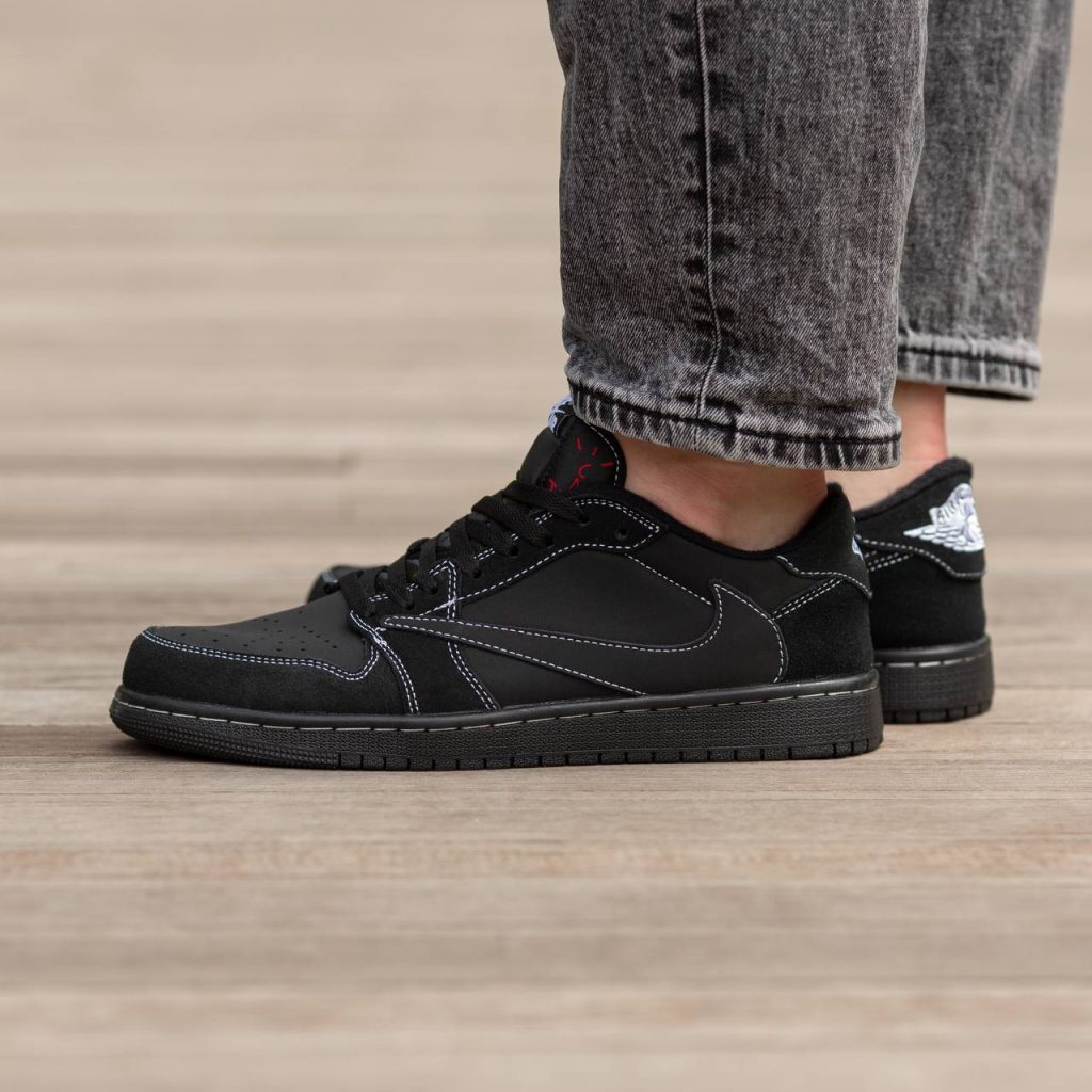 Air Jordan Retro 1 Low x Travis Scott  OG Black Phantom