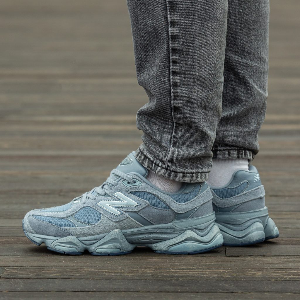 New Balance 9060 Blue Suede