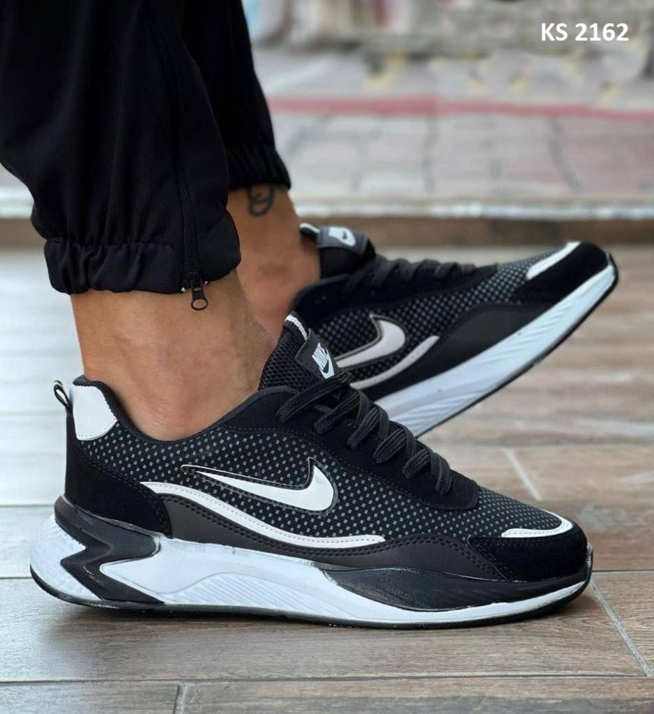 Кросівки Nike Air Black White (чорно/білі)