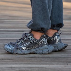 Balenciaga 3XL White Grafit