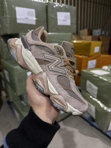 New Balance 9060 Mushroom Brown v2