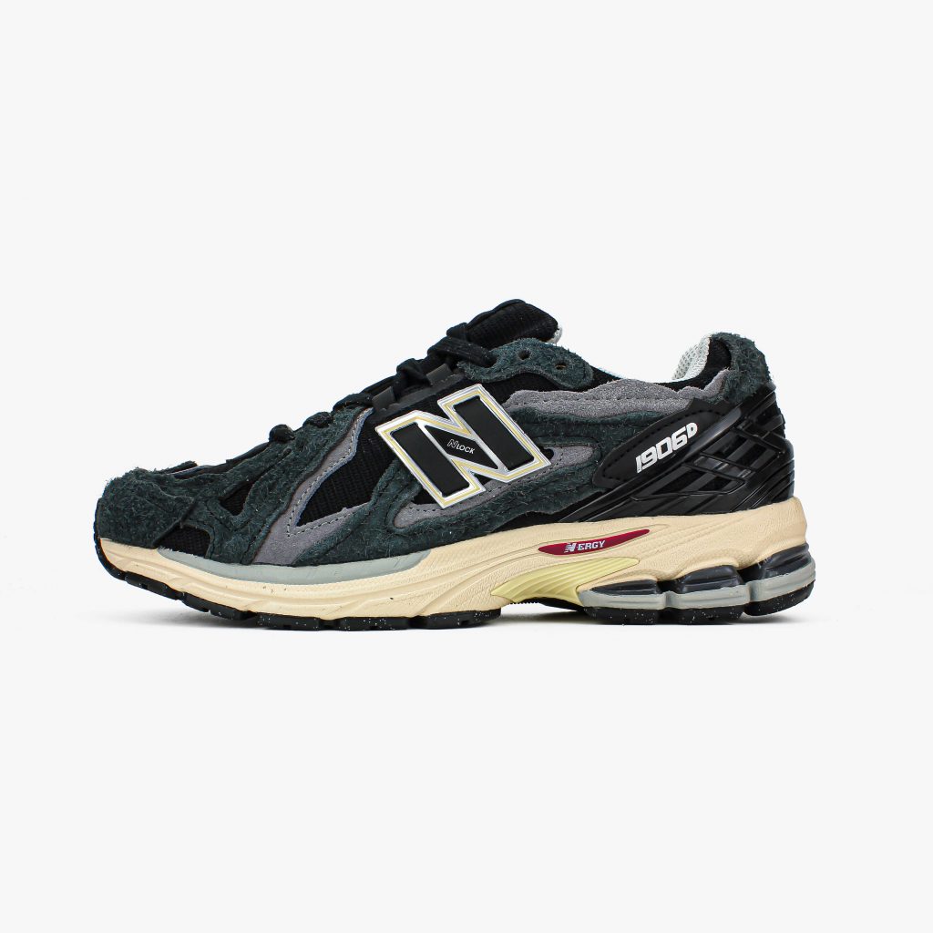 New Balance 1906D Protection Pack Black