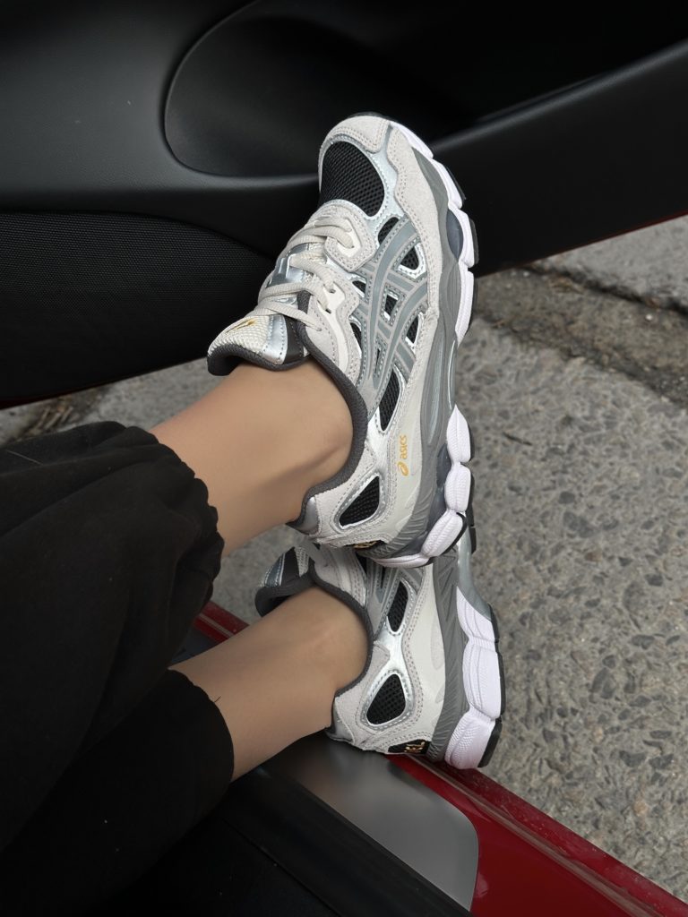 Asics GEL-NYC Gray Black