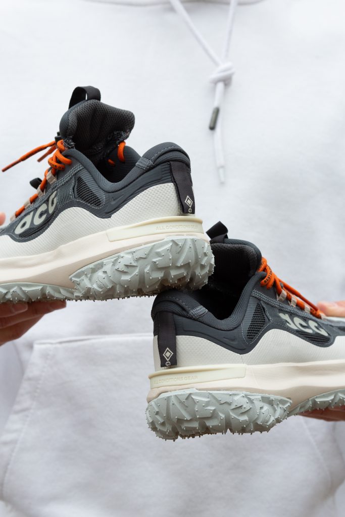 Nike Acg Mountain Fly 2 Low GTX Dark Smoke Grey