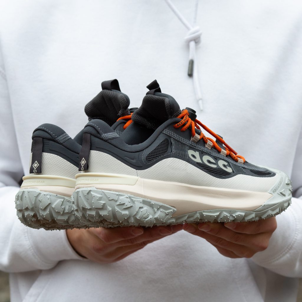 Nike Acg Mountain Fly 2 Low GTX Dark Smoke Grey