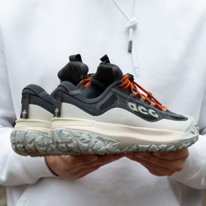 Nike Acg Mountain Fly 2 Low GTX Dark Smoke Grey