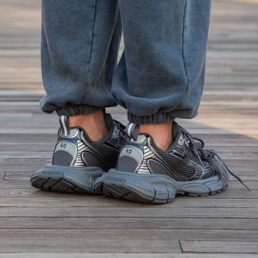 Balenciaga 3XL White Grafit