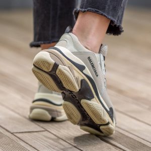 Balenciaga Triple S Beige Black