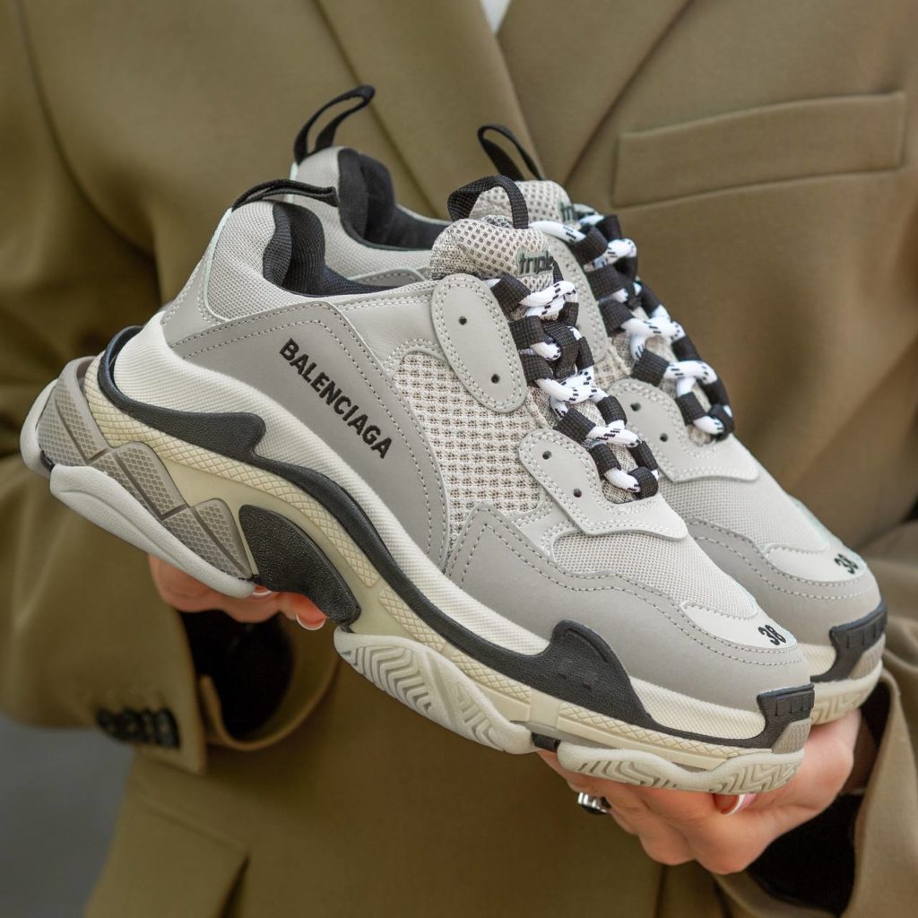 Balenciaga Triple S Beige Black