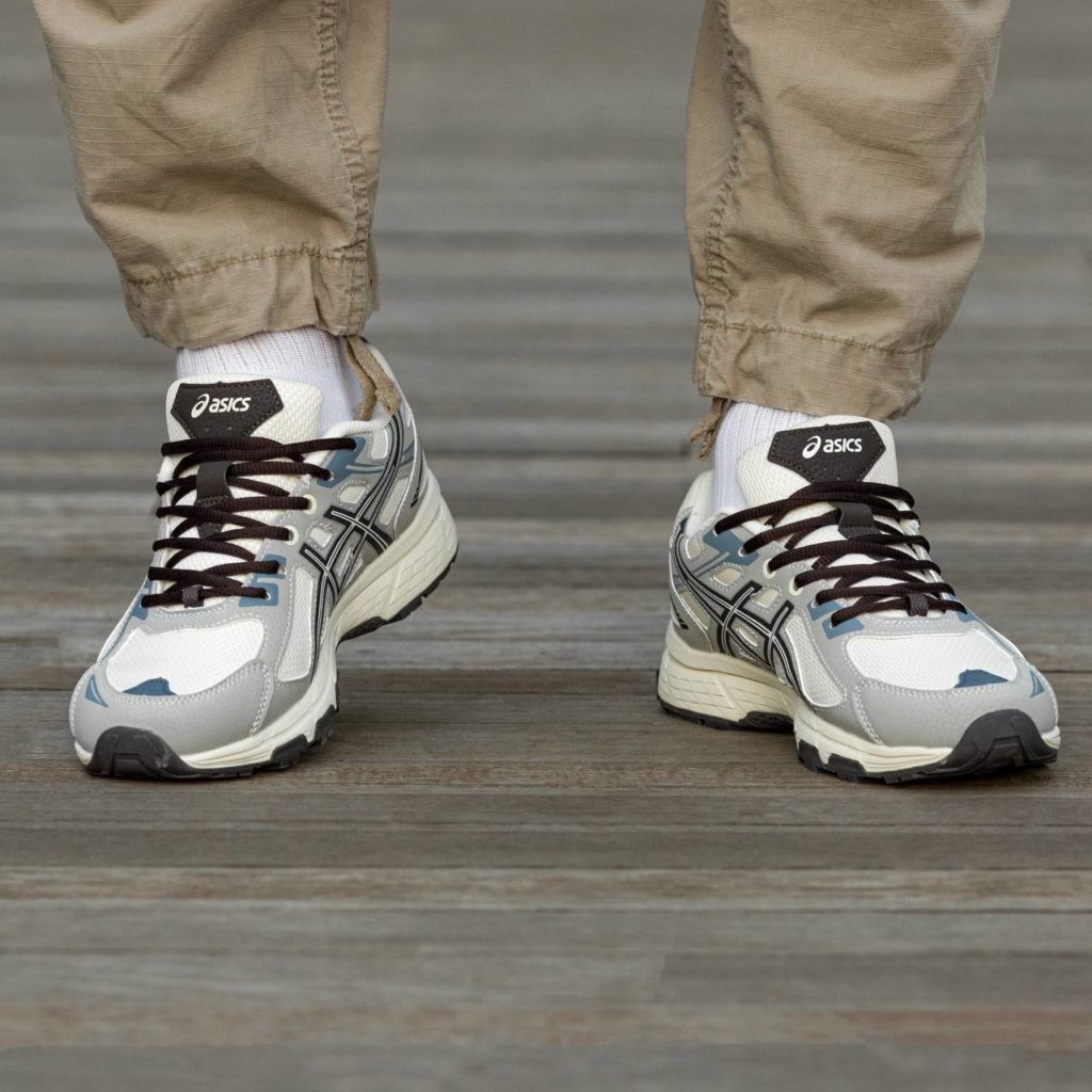 Asics Gel Venture 6 White Grey