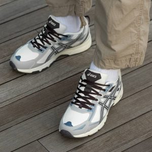 Asics Gel Venture 6 White Grey
