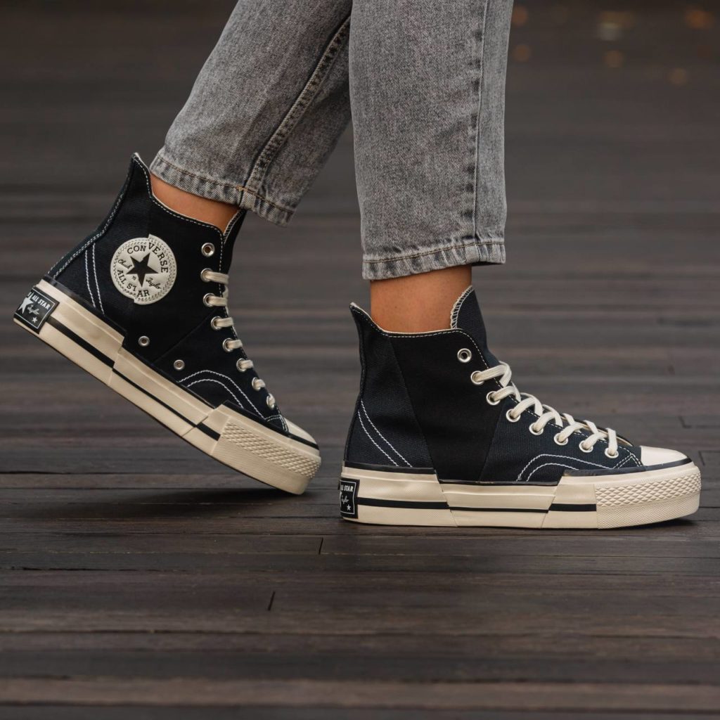 “Converse Chuck Taylor Vintage 70 Plus hi BlackWhite		“