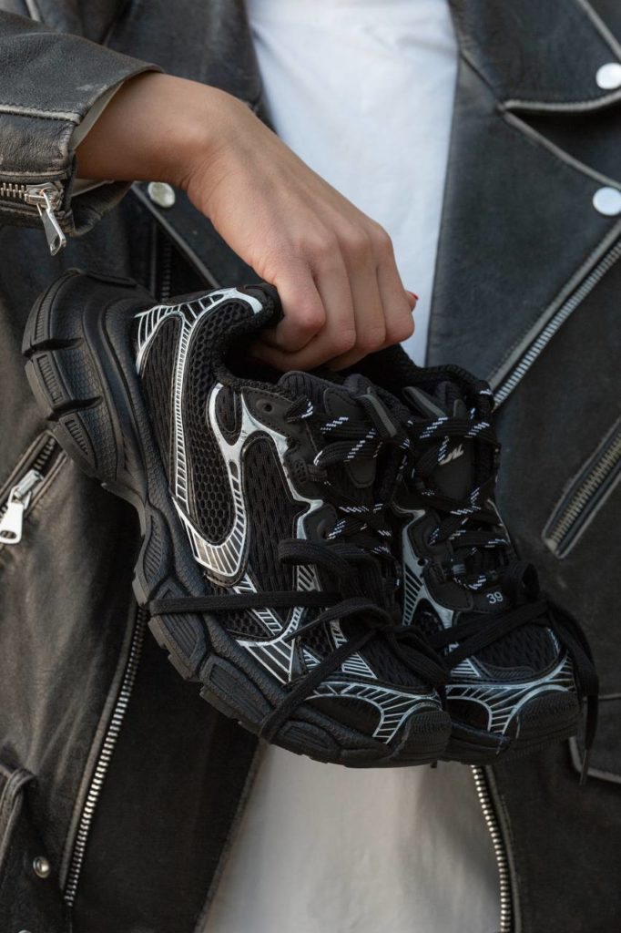 Balenciaga 3XL Black