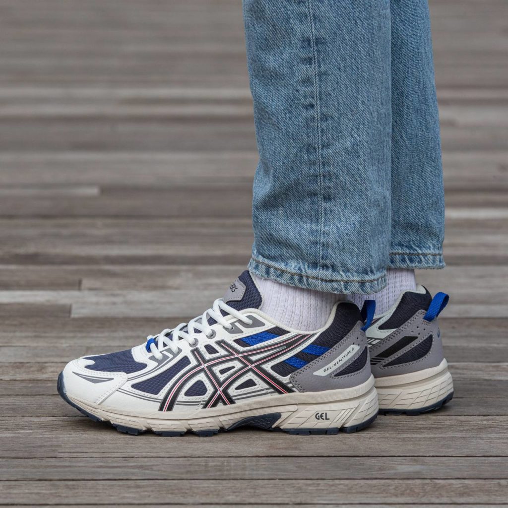Asics Gel-Venture 6 White Blue