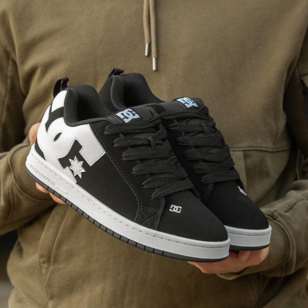 DC Shoes Court Graffik Black White